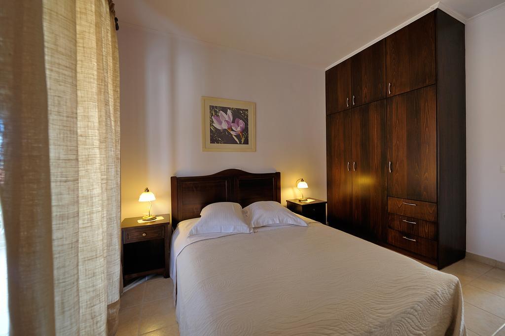 Dianthos Guesthouse Kyriaki Ngoại thất bức ảnh